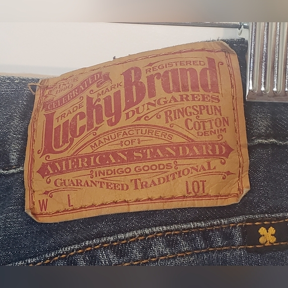 Lucky Brand Jeans 36X33 Button Fly Slim Bootleg 100% Cotton Style 7M10781 Fading - Picture 11 of 16